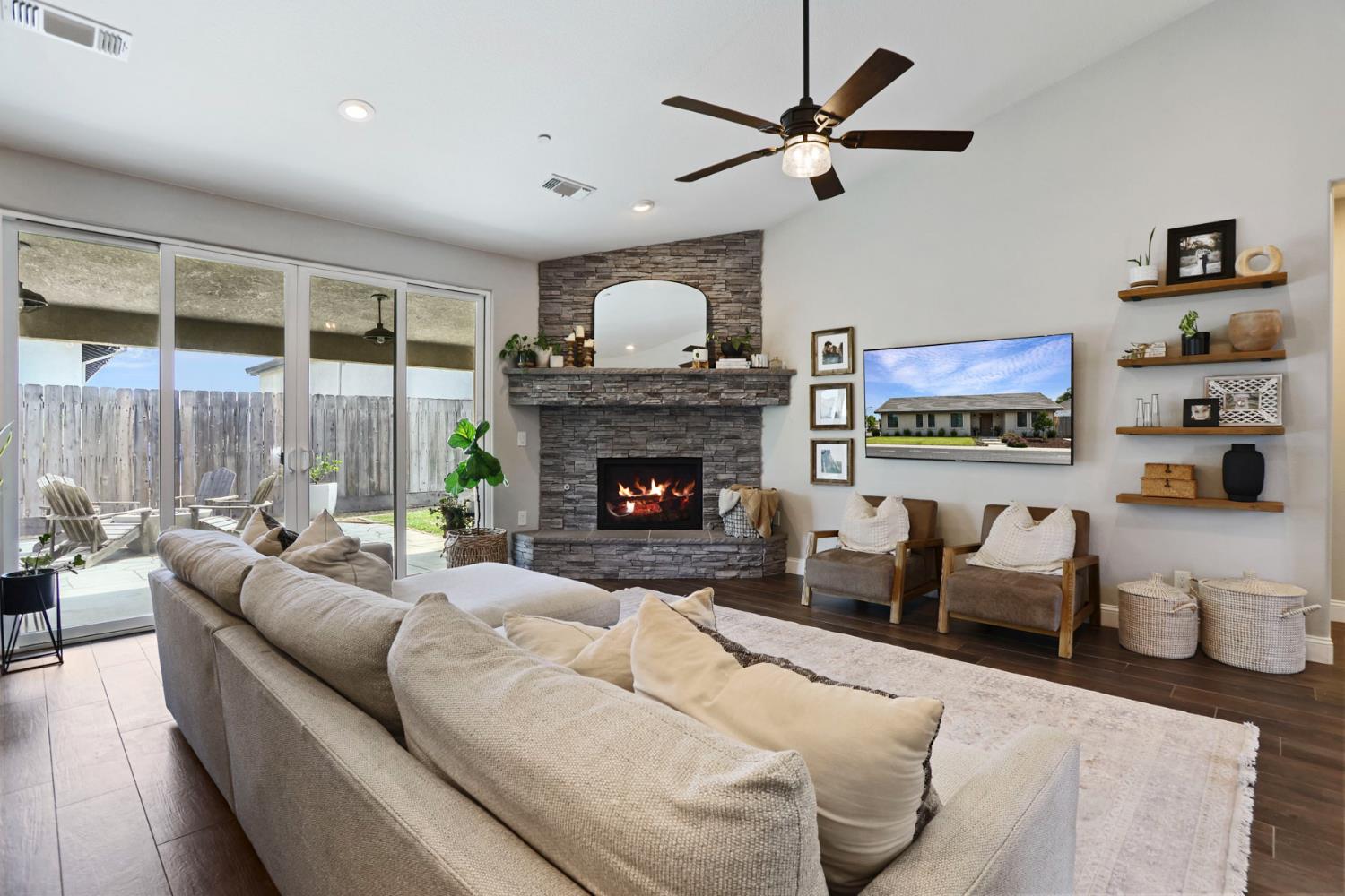 583 Pestana Ave, Manteca, CA 95336