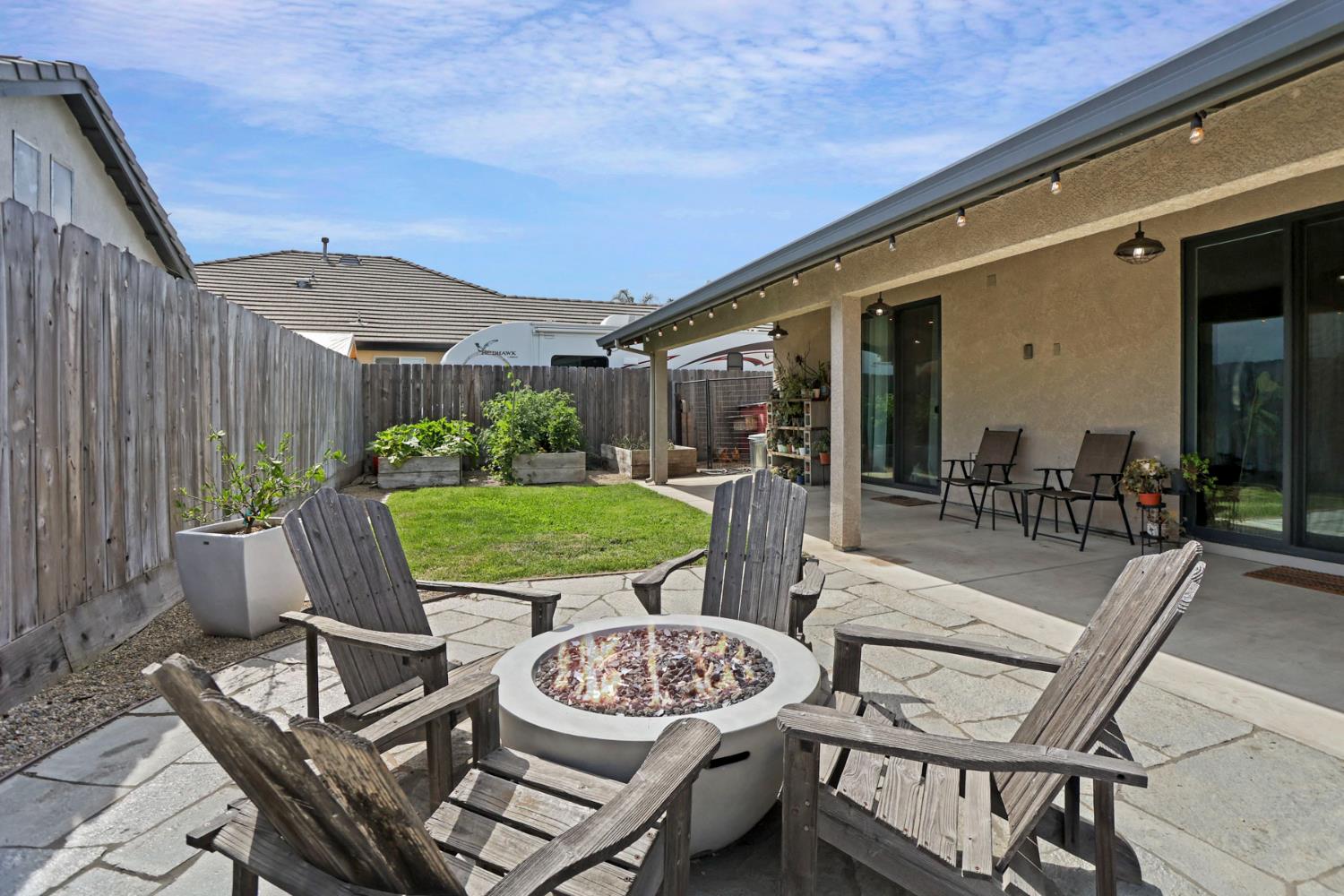 583 Pestana Ave, Manteca, CA 95336