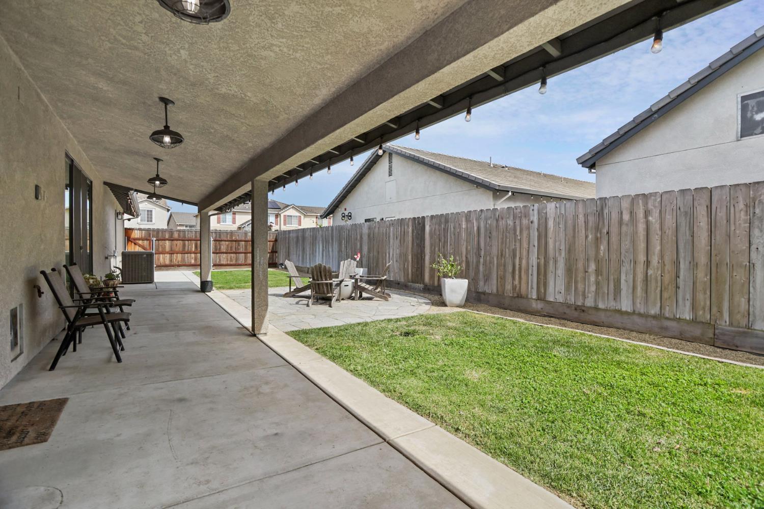 583 Pestana Ave, Manteca, CA 95336