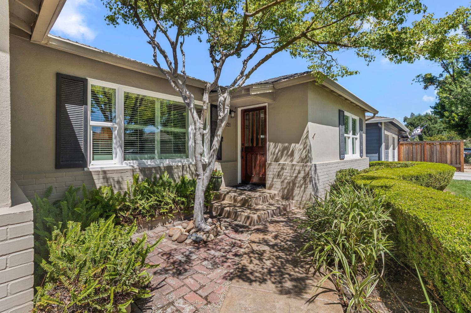 1221 Como Park Way, Modesto, CA 95350