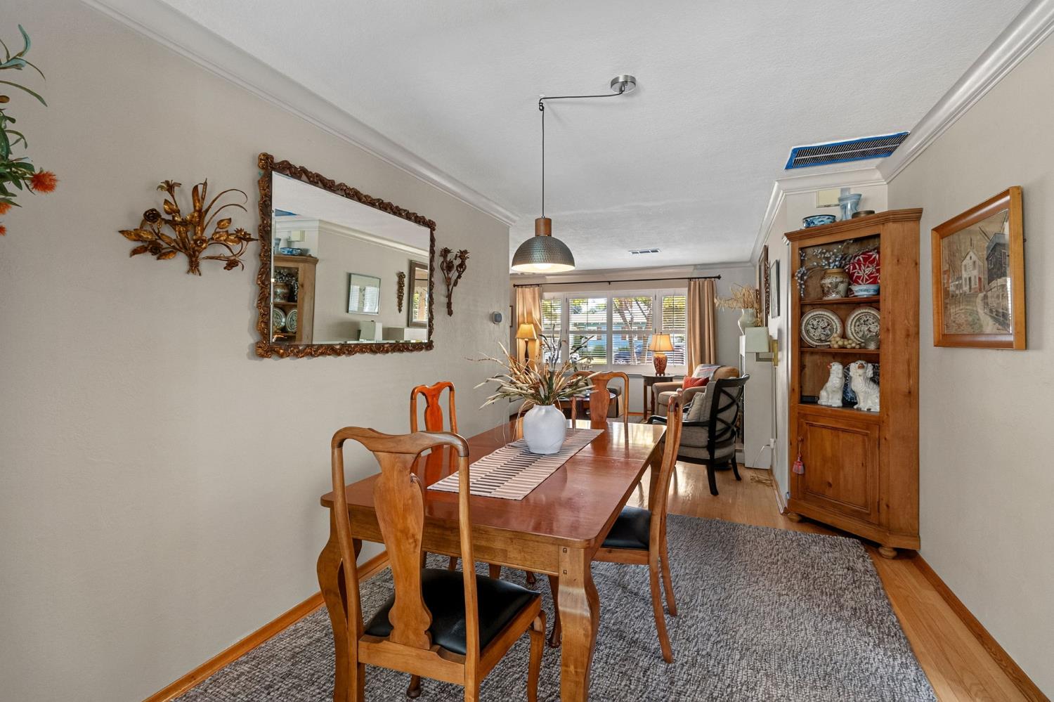 1221 Como Park Way, Modesto, CA 95350