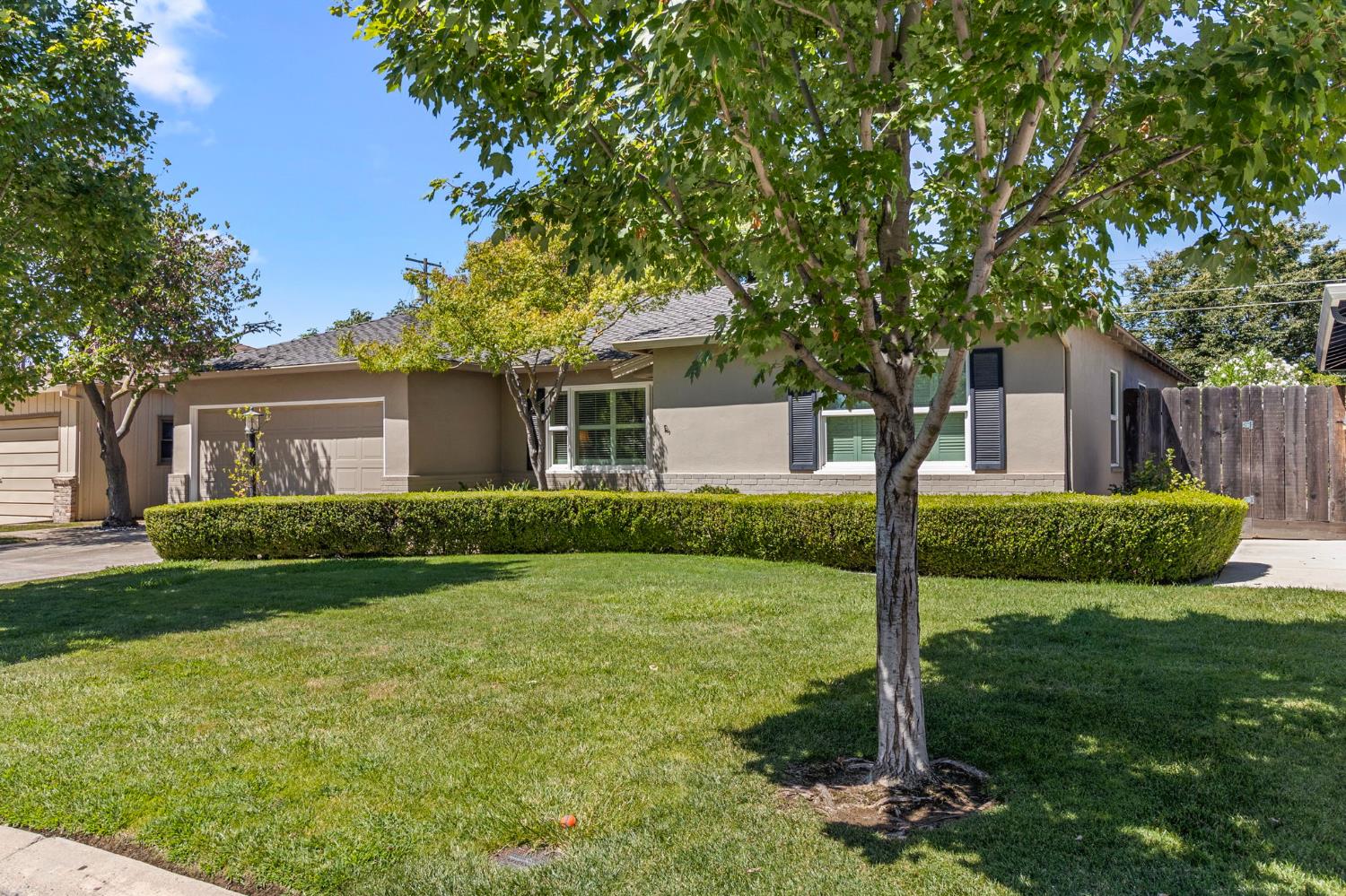 1221 Como Park Way, Modesto, CA 95350