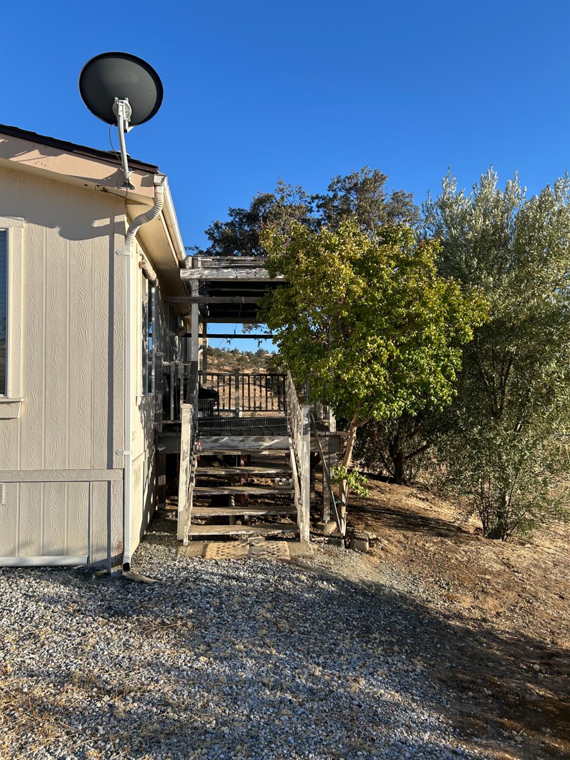 2319 Hidalgo St, La Grange, CA 95329