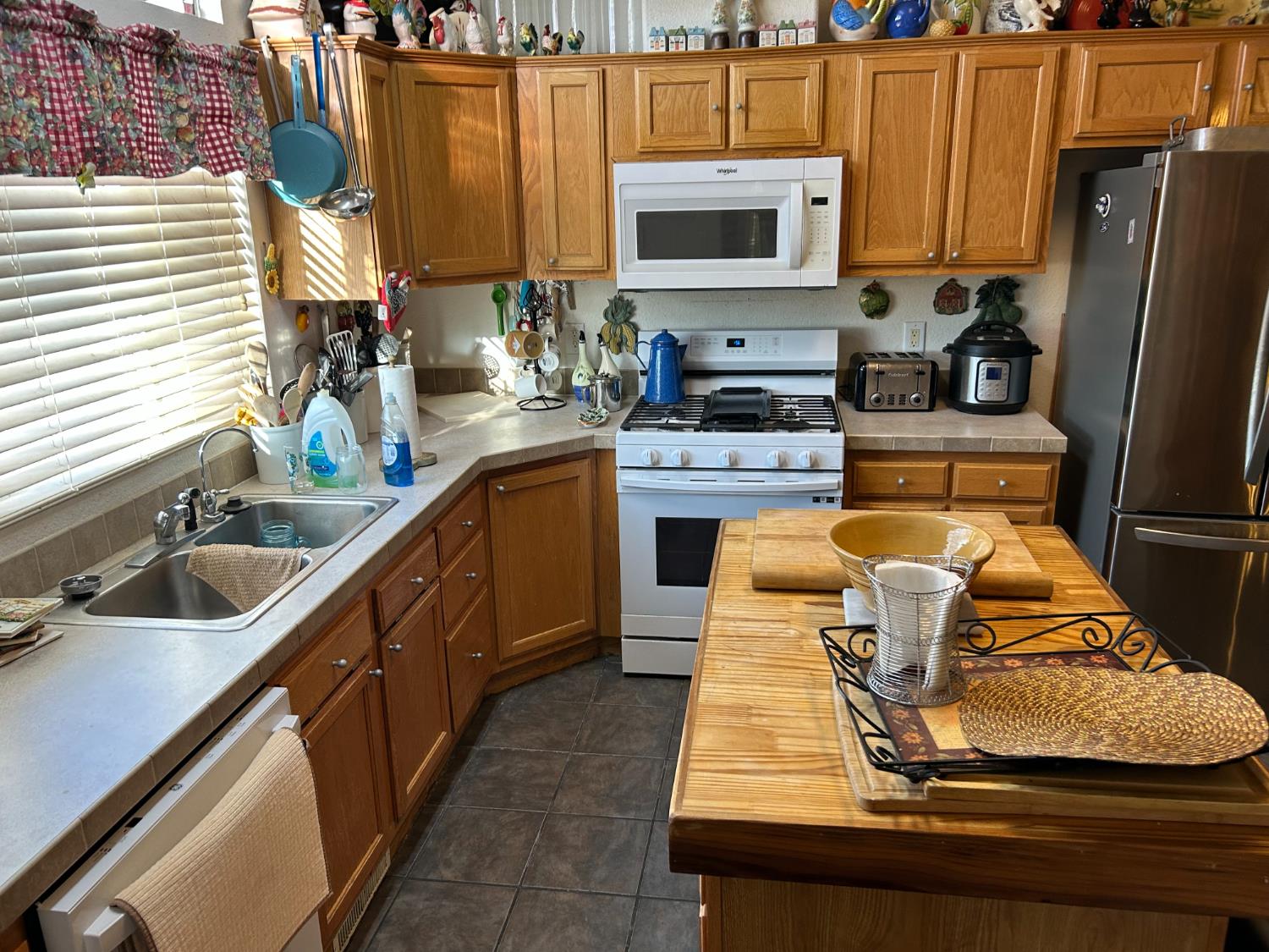 2319 Hidalgo St, La Grange, CA 95329