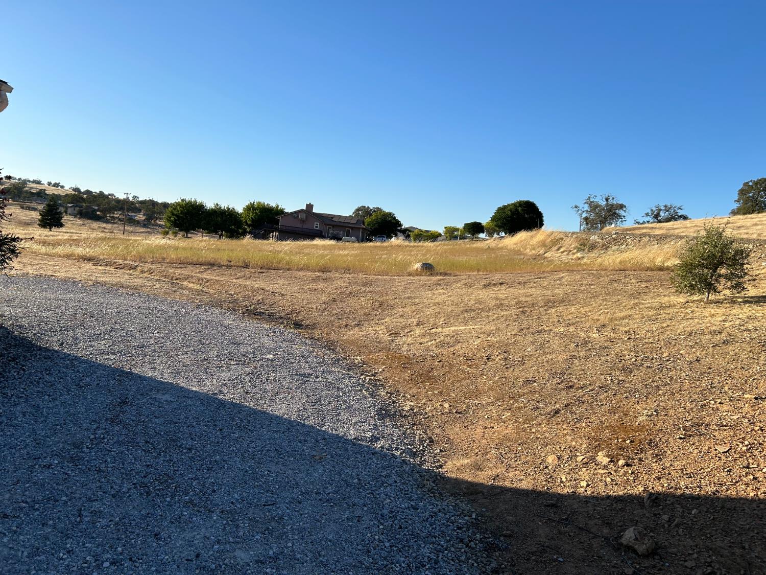 2319 Hidalgo St, La Grange, CA 95329
