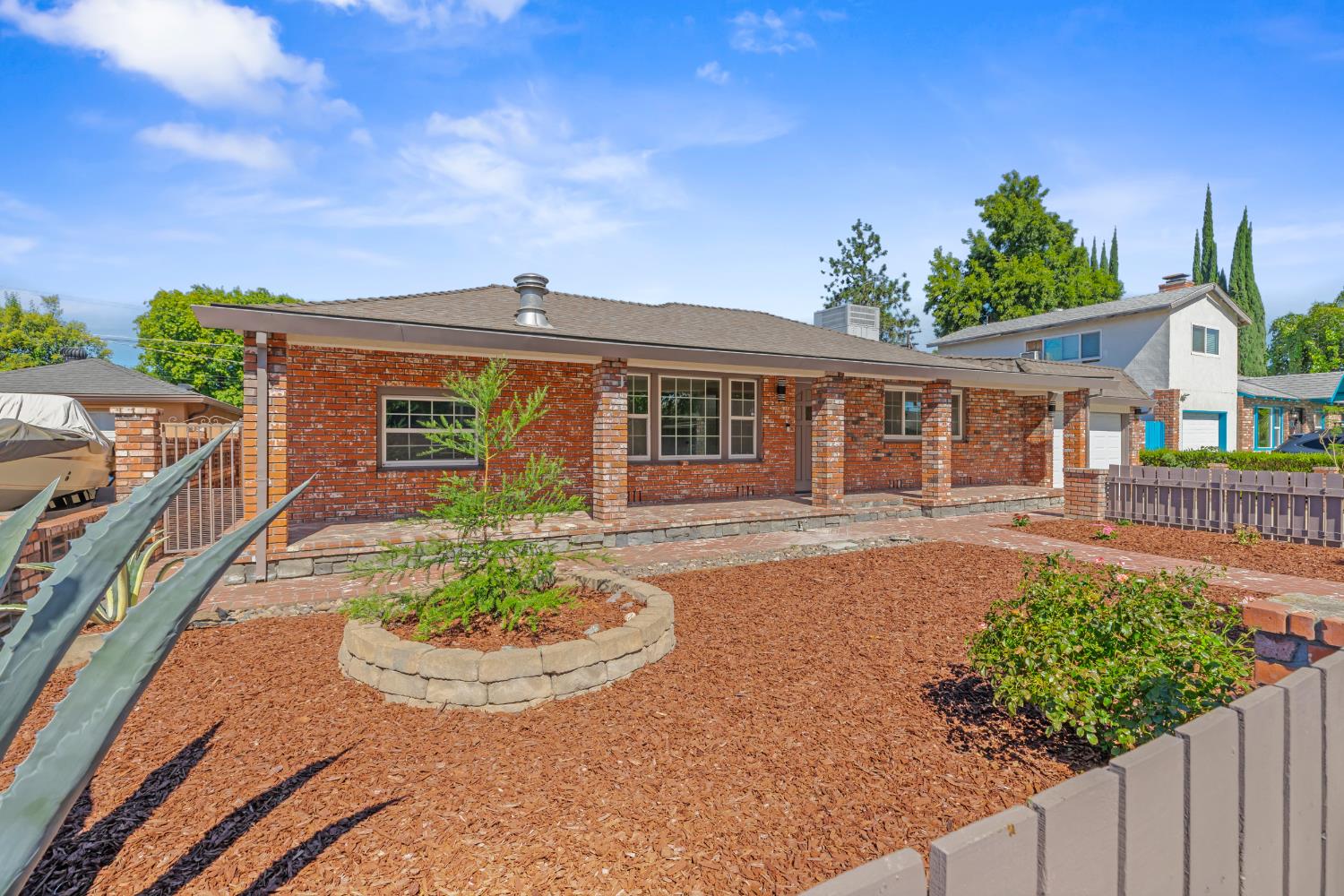 1611 Cameo Way, Modesto, CA 95350
