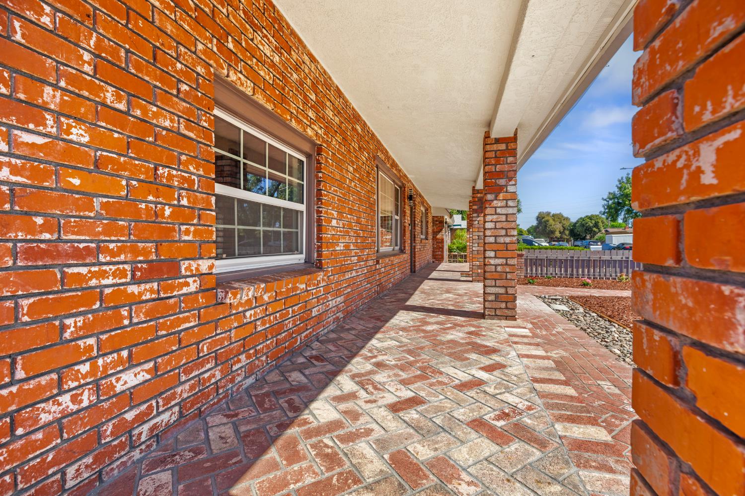 1611 Cameo Way, Modesto, CA 95350