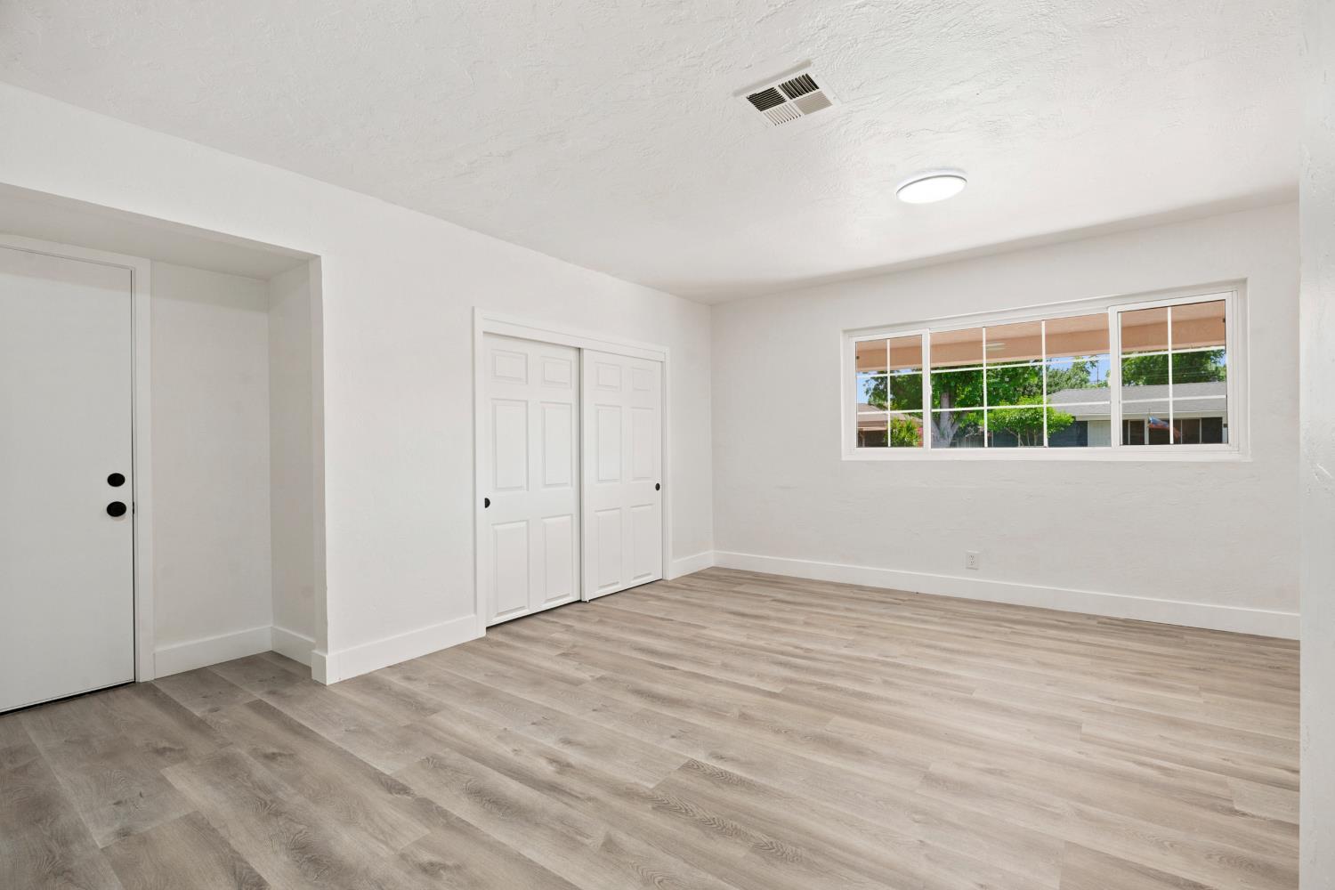 1611 Cameo Way, Modesto, CA 95350