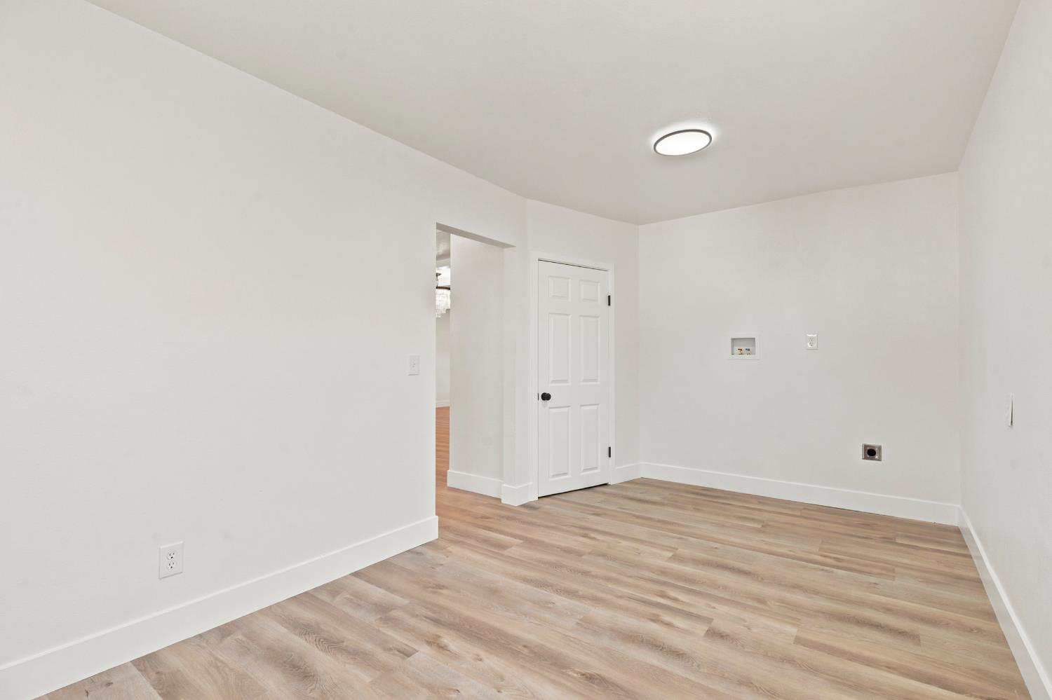 1611 Cameo Way, Modesto, CA 95350