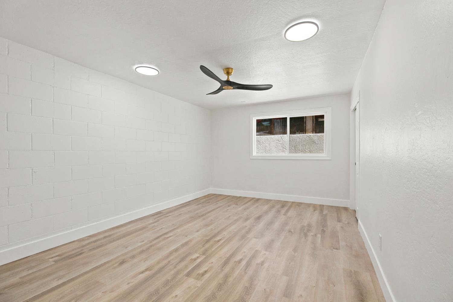1611 Cameo Way, Modesto, CA 95350