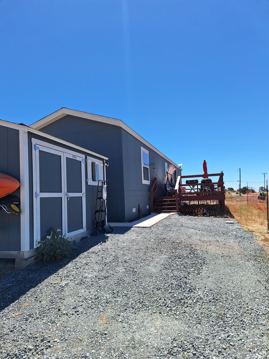 9717 Banderilla Dr, La Grange, CA 95329