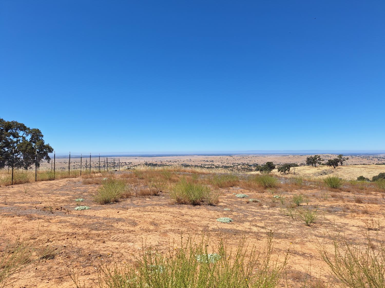 9717 Banderilla Dr, La Grange, CA 95329