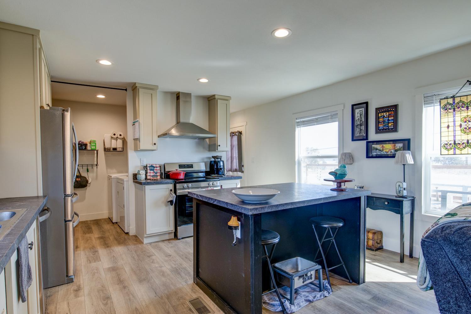 9717 Banderilla Dr, La Grange, CA 95329