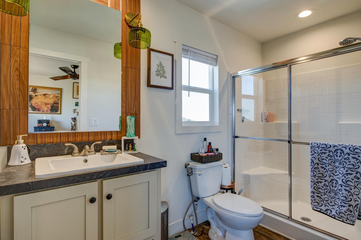 9717 Banderilla Dr, La Grange, CA 95329