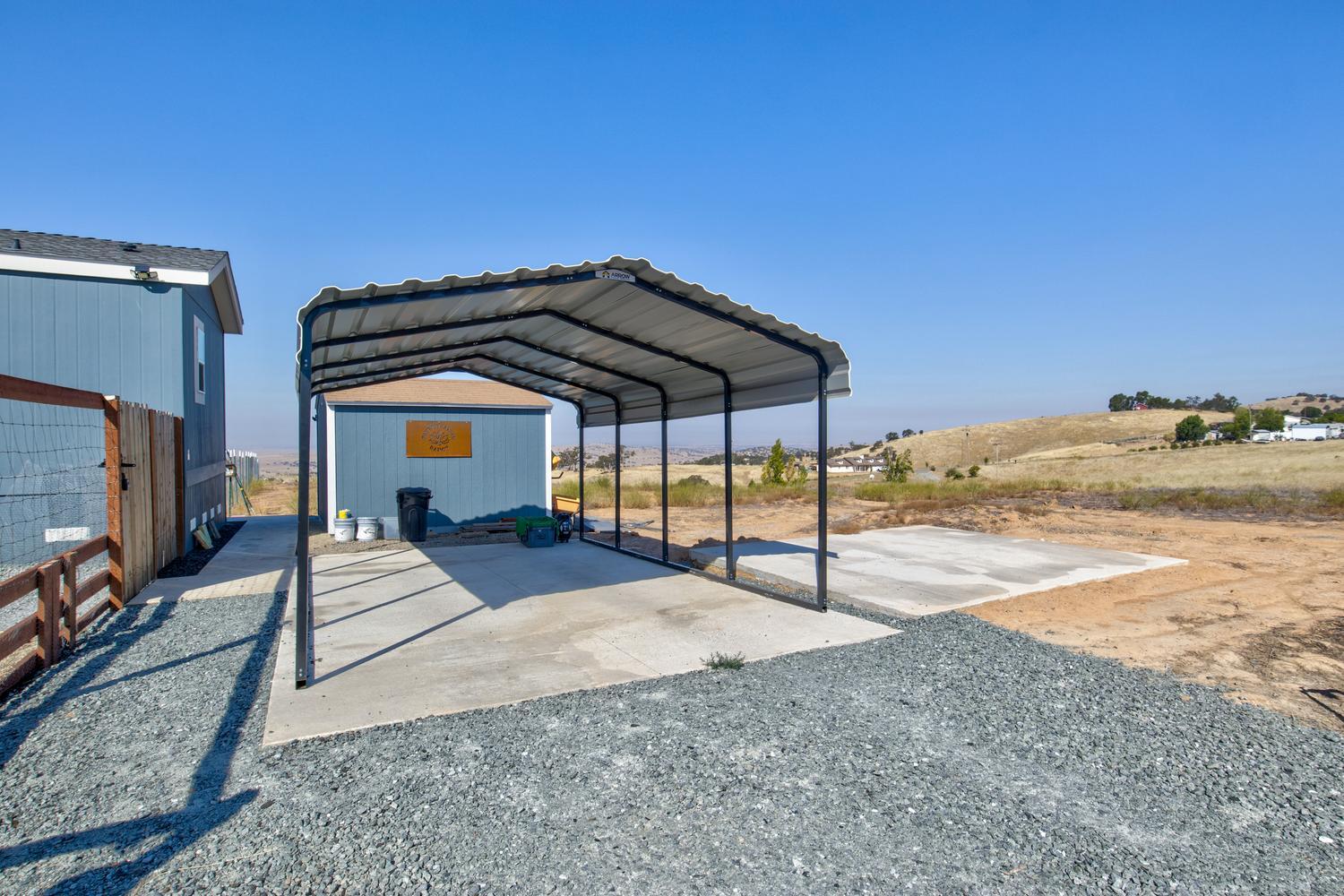 9717 Banderilla Dr, La Grange, CA 95329