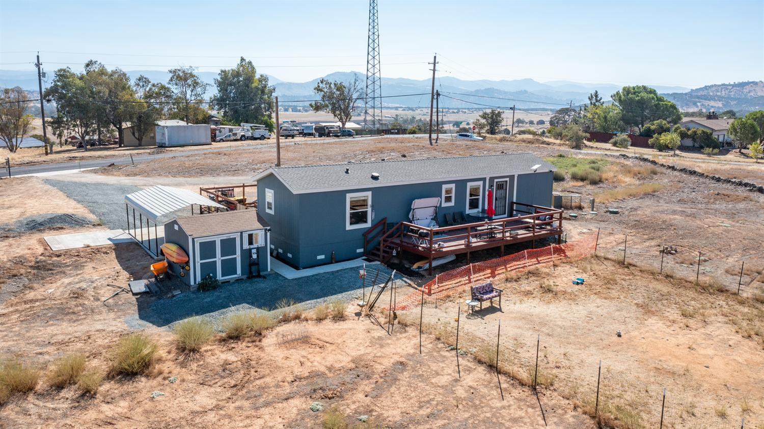 9717 Banderilla Dr, La Grange, CA 95329
