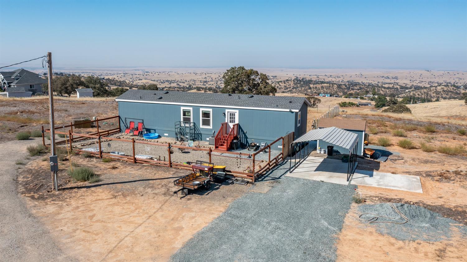 9717 Banderilla Dr, La Grange, CA 95329