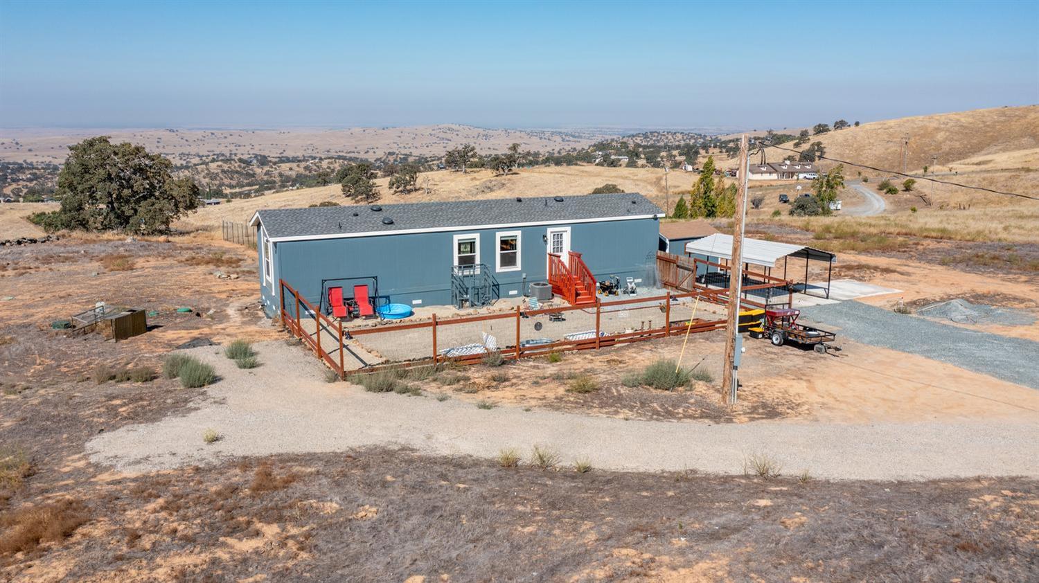 9717 Banderilla Dr, La Grange, CA 95329
