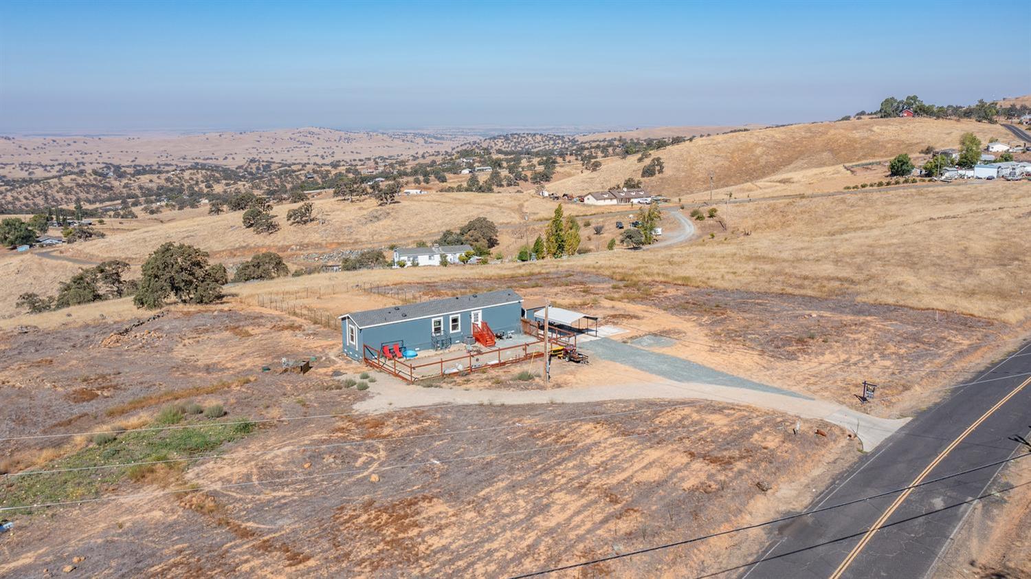 9717 Banderilla Dr, La Grange, CA 95329