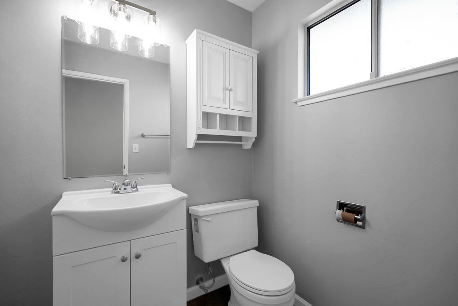3024 Conant Ave, Modesto, CA 95350