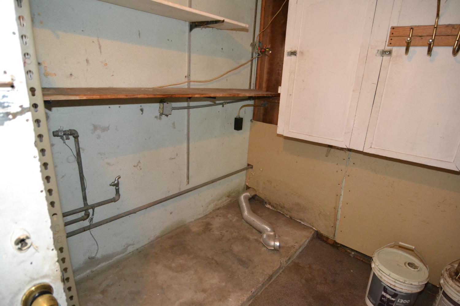 1419 Pleasanton Pl, Oakdale, CA 95361