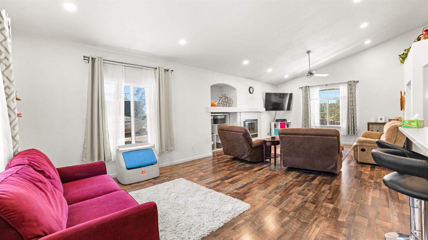 3595 Quail Hill Rd, Copperopolis, CA 95228