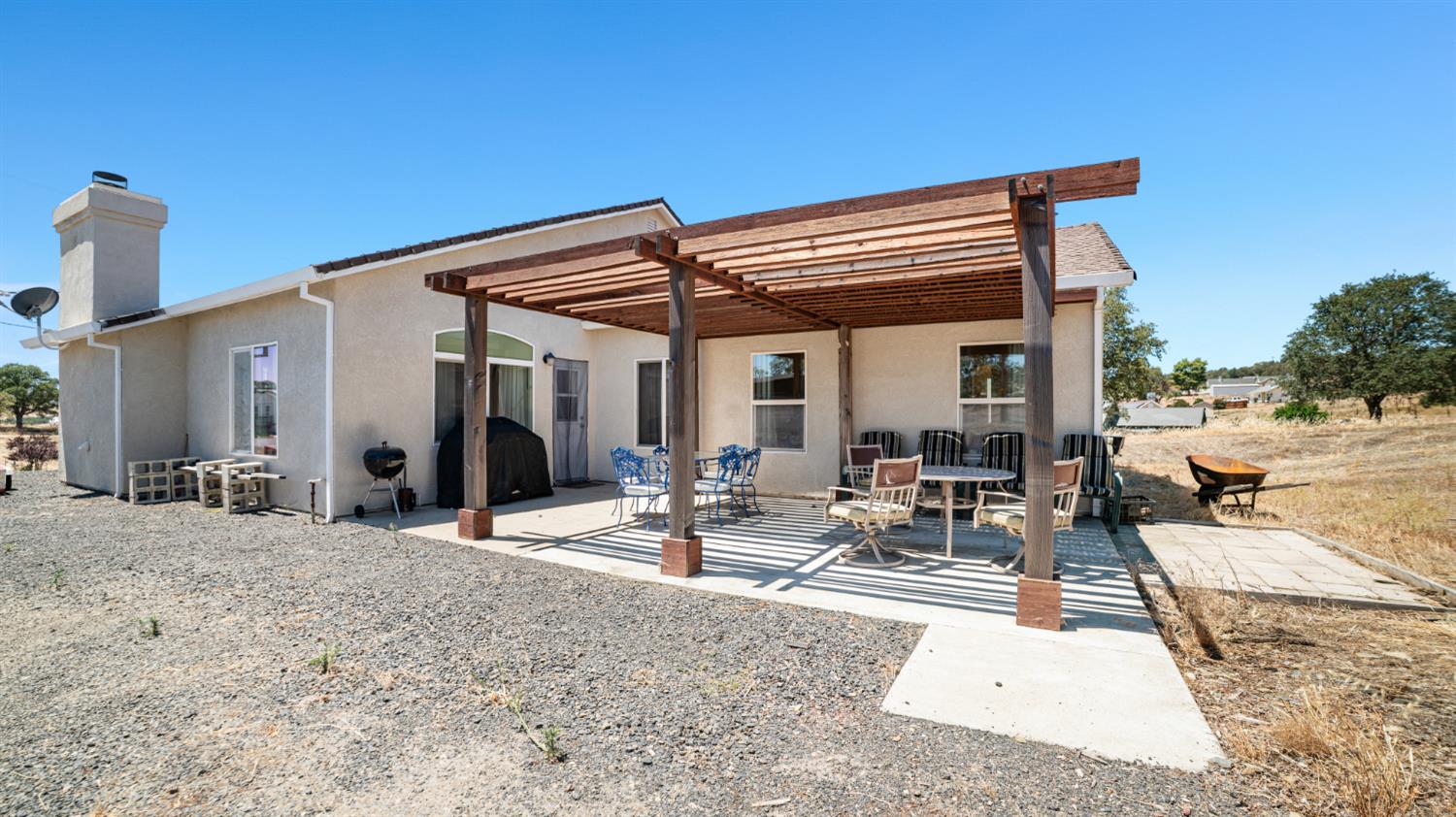 3595 Quail Hill Rd, Copperopolis, CA 95228
