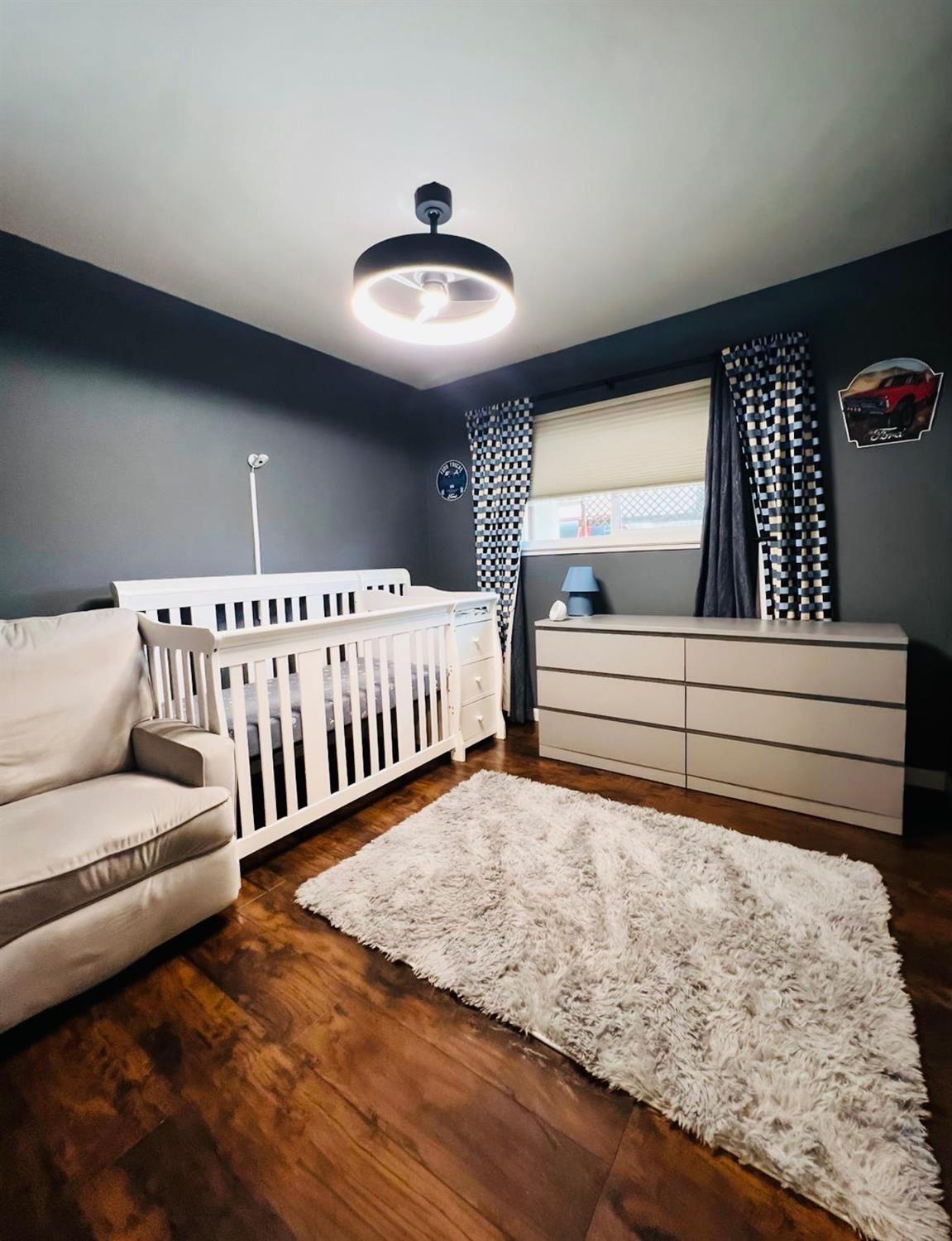 2101 Milford Ln, Modesto, CA 95355