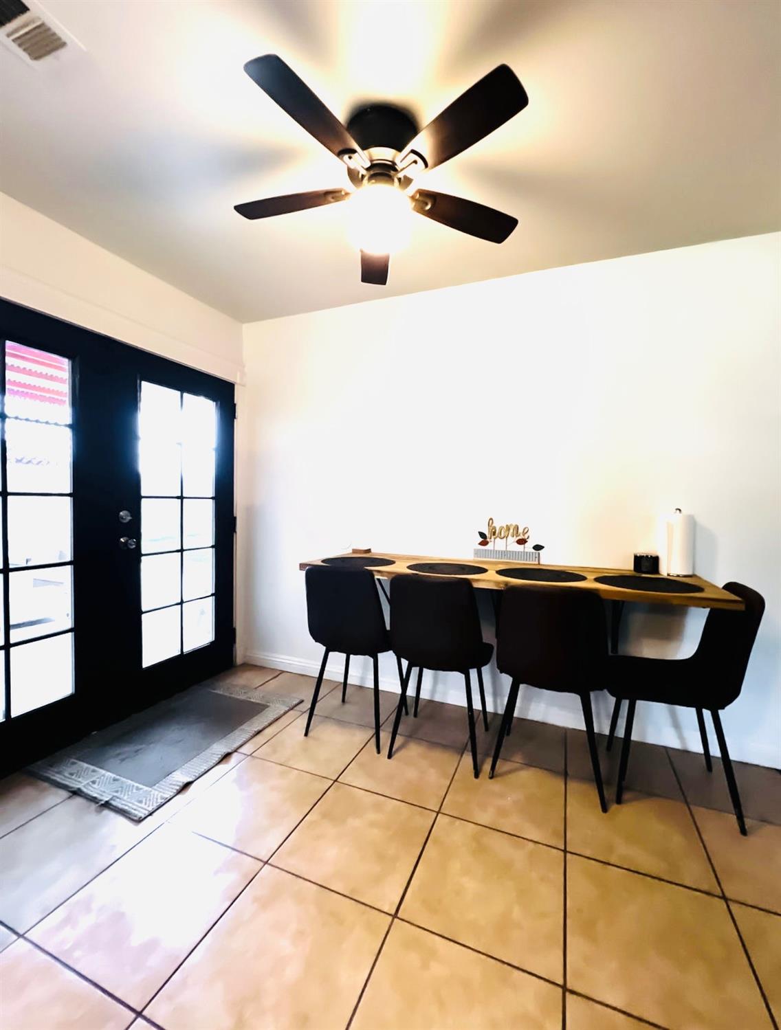 2101 Milford Ln, Modesto, CA 95355