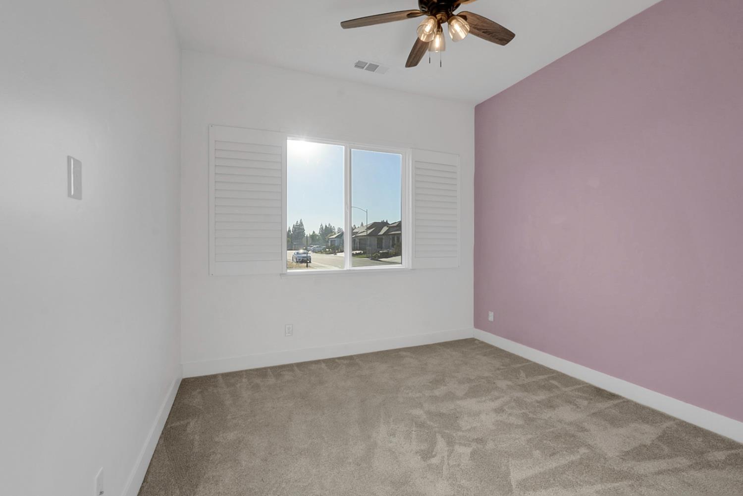 3394 Banbury Ln, Merced, CA 95340