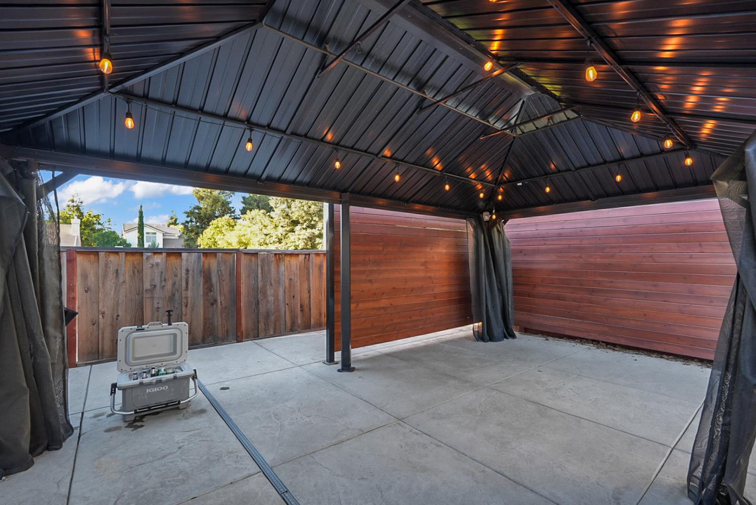 3394 Banbury Ln, Merced, CA 95340