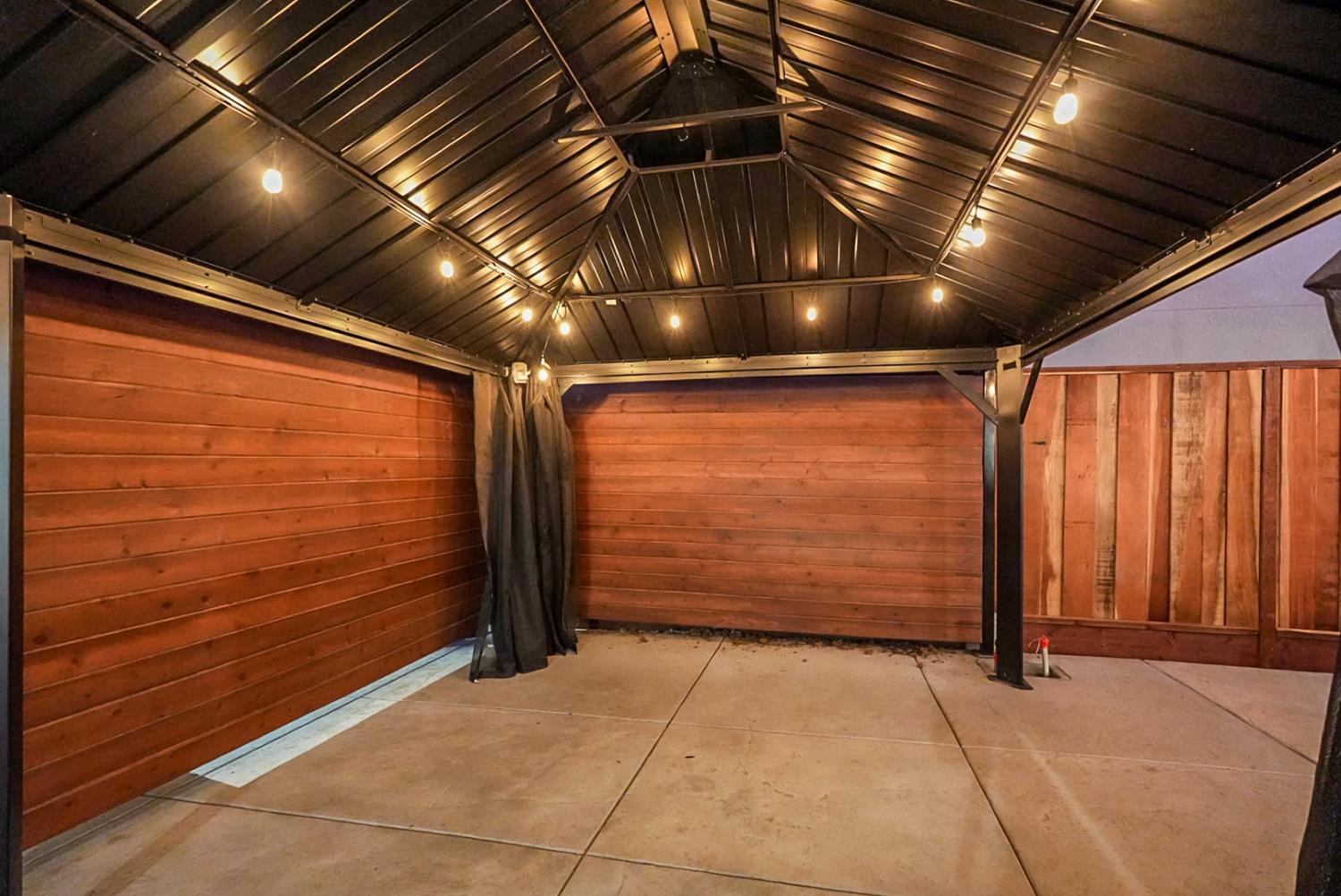 3394 Banbury Ln, Merced, CA 95340