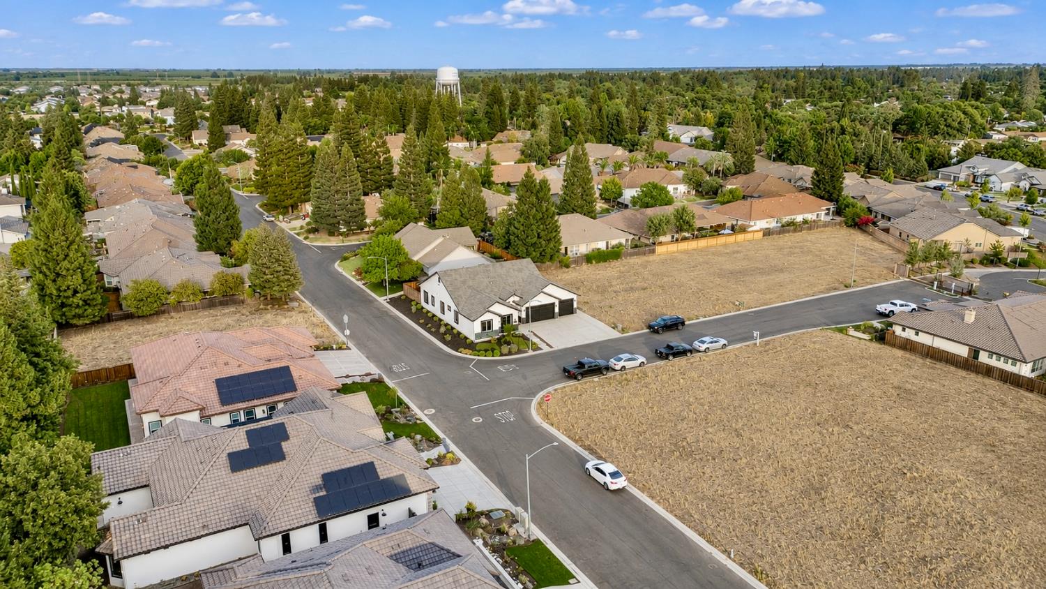 3394 Banbury Ln, Merced, CA 95340