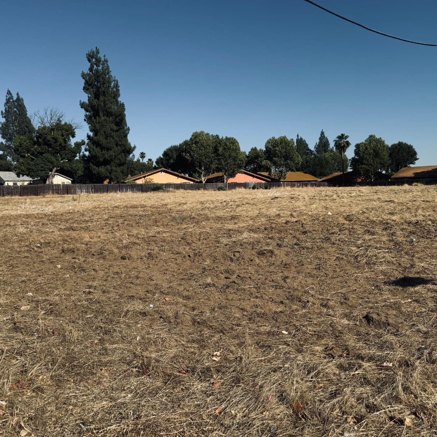127 S Fine Ave, Fresno, CA 93727