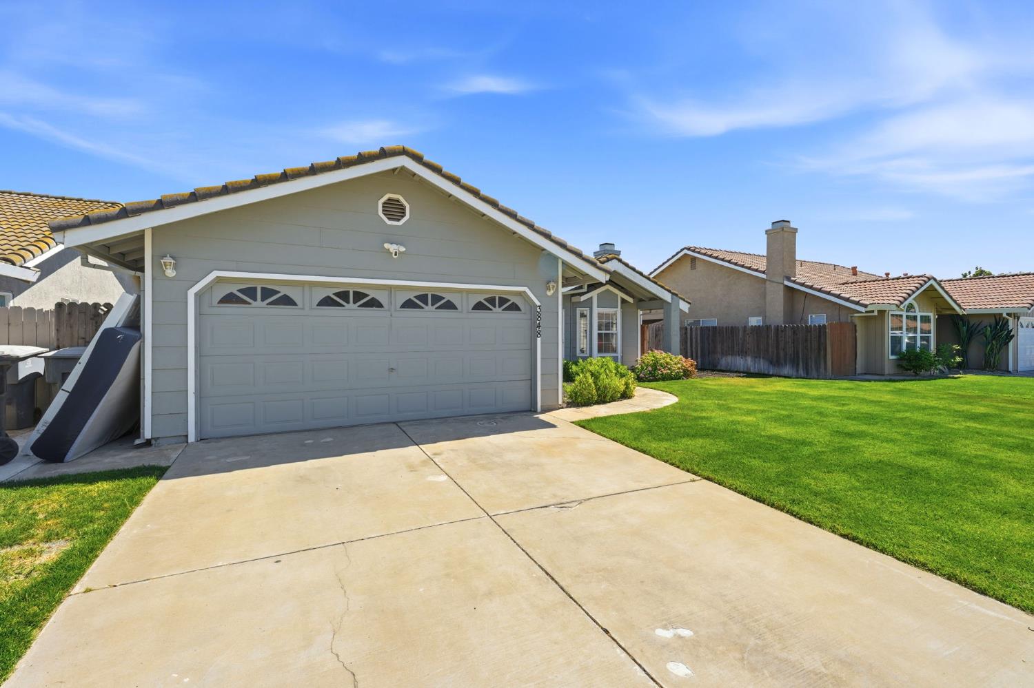 3848 Prince George Ln, Riverbank, CA 95367
