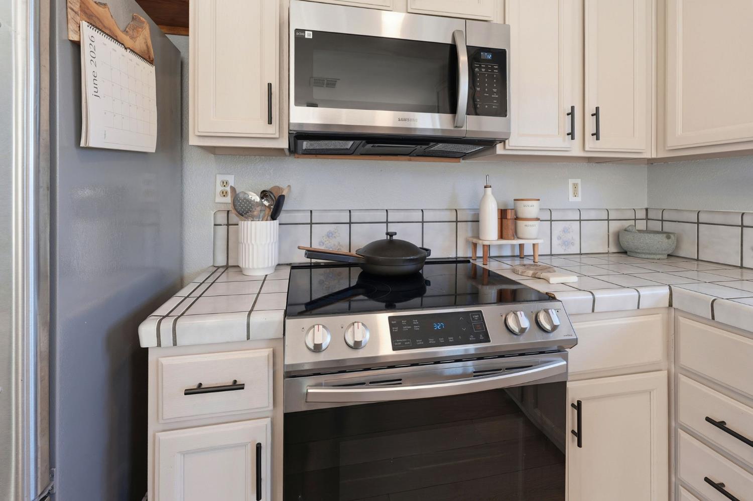 3848 Prince George Ln, Riverbank, CA 95367
