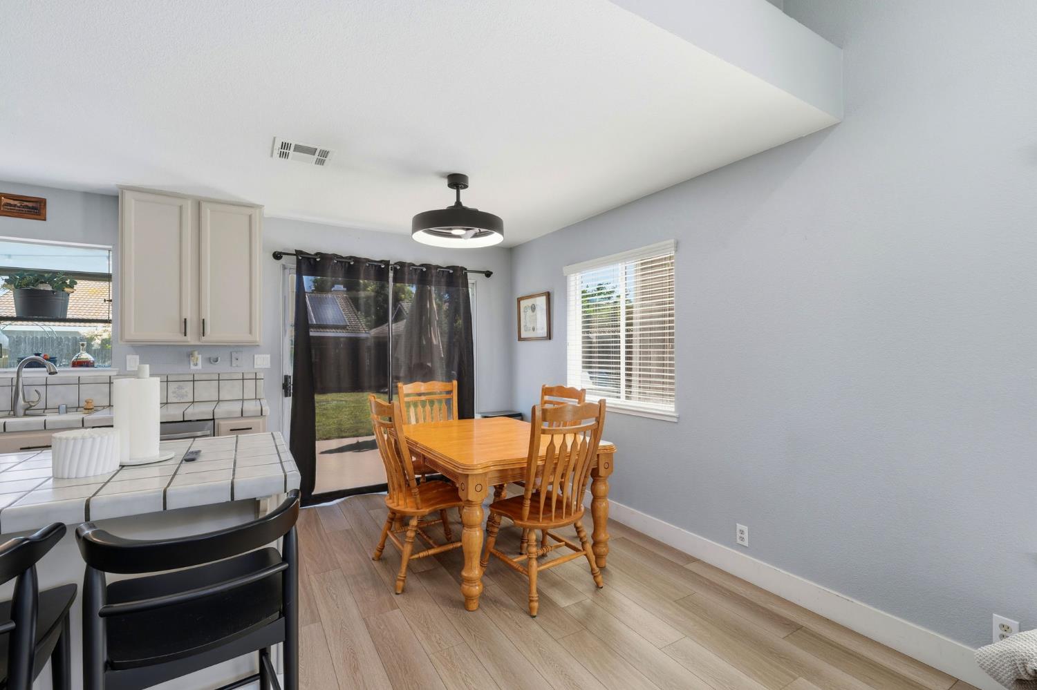 3848 Prince George Ln, Riverbank, CA 95367