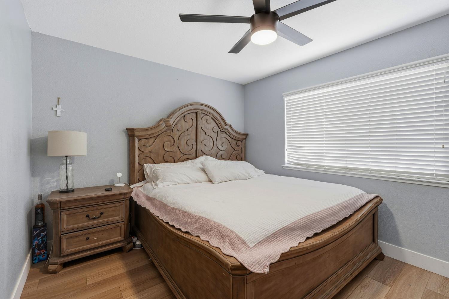 3848 Prince George Ln, Riverbank, CA 95367