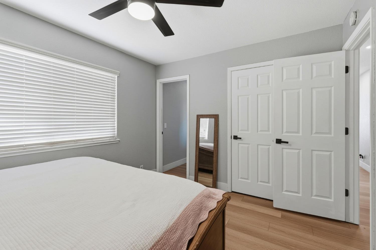 3848 Prince George Ln, Riverbank, CA 95367