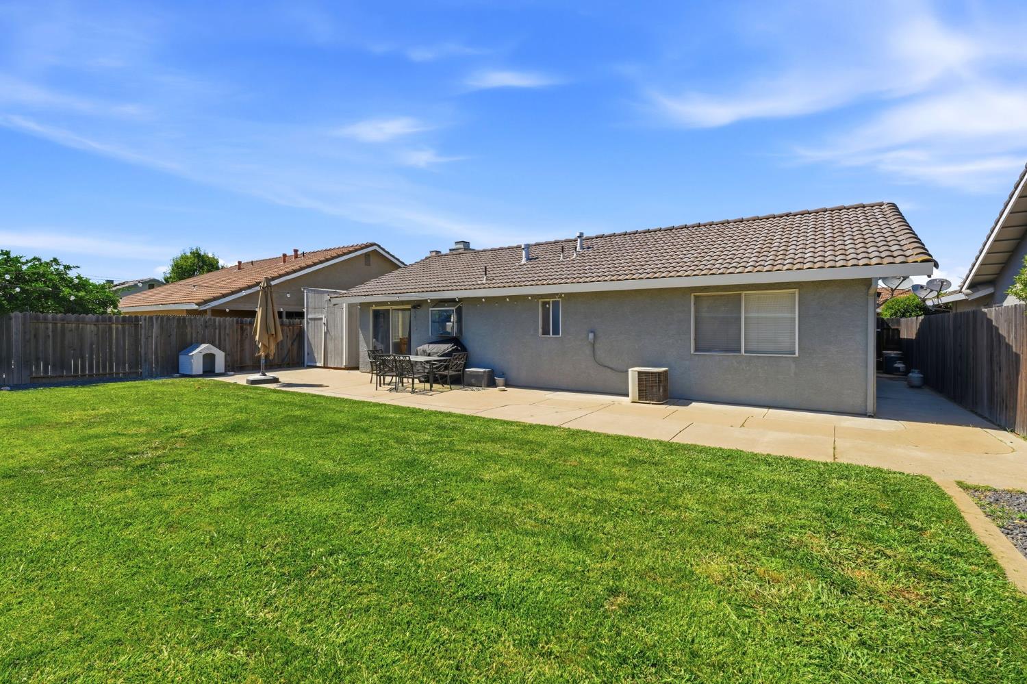 3848 Prince George Ln, Riverbank, CA 95367
