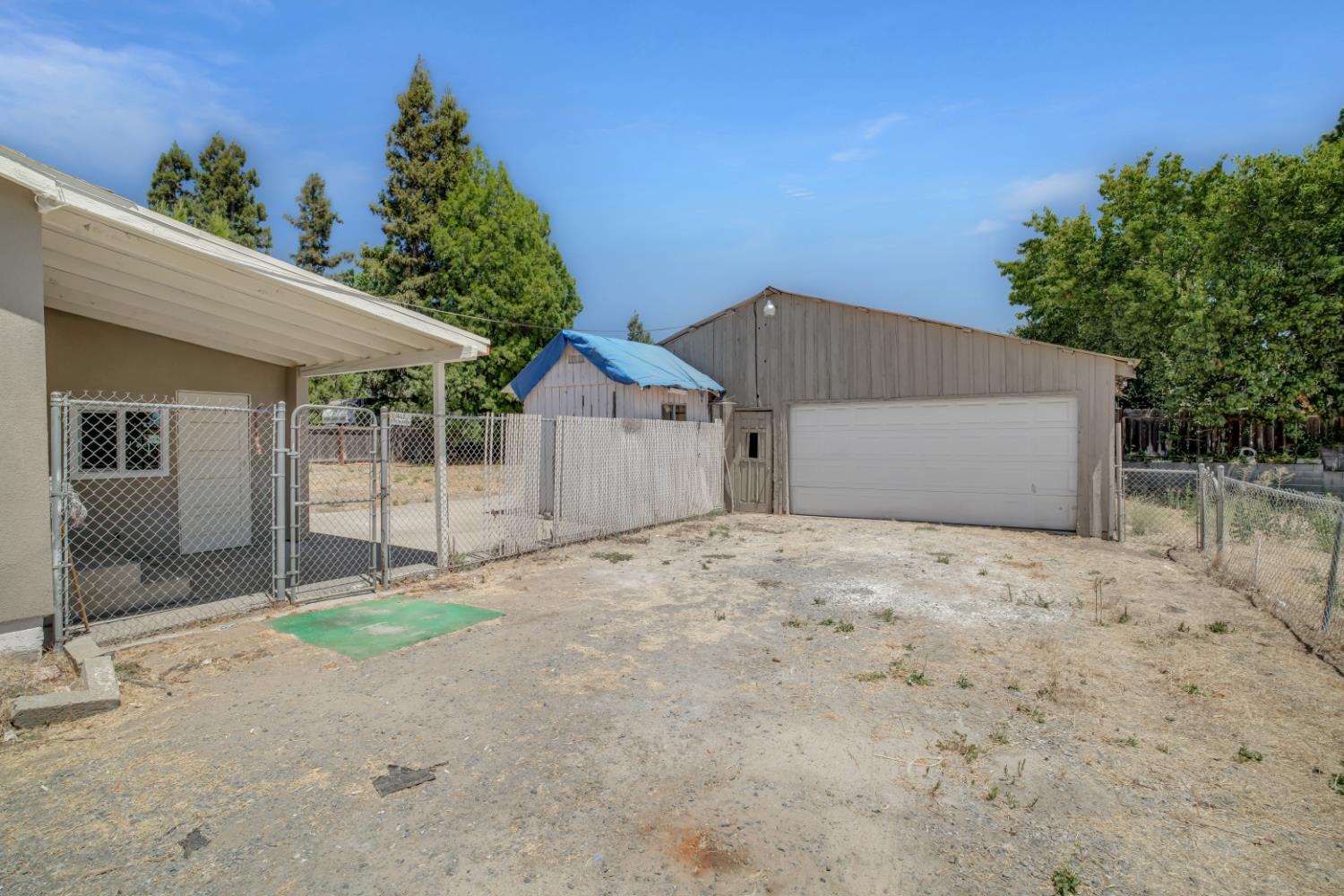 8400 Crane Rd, Oakdale, CA 95361