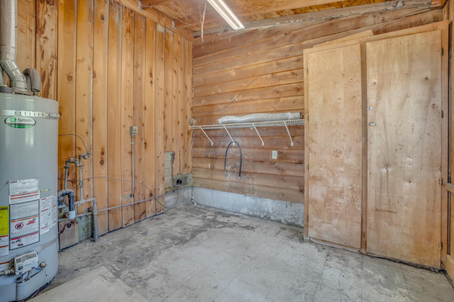 8400 Crane Rd, Oakdale, CA 95361