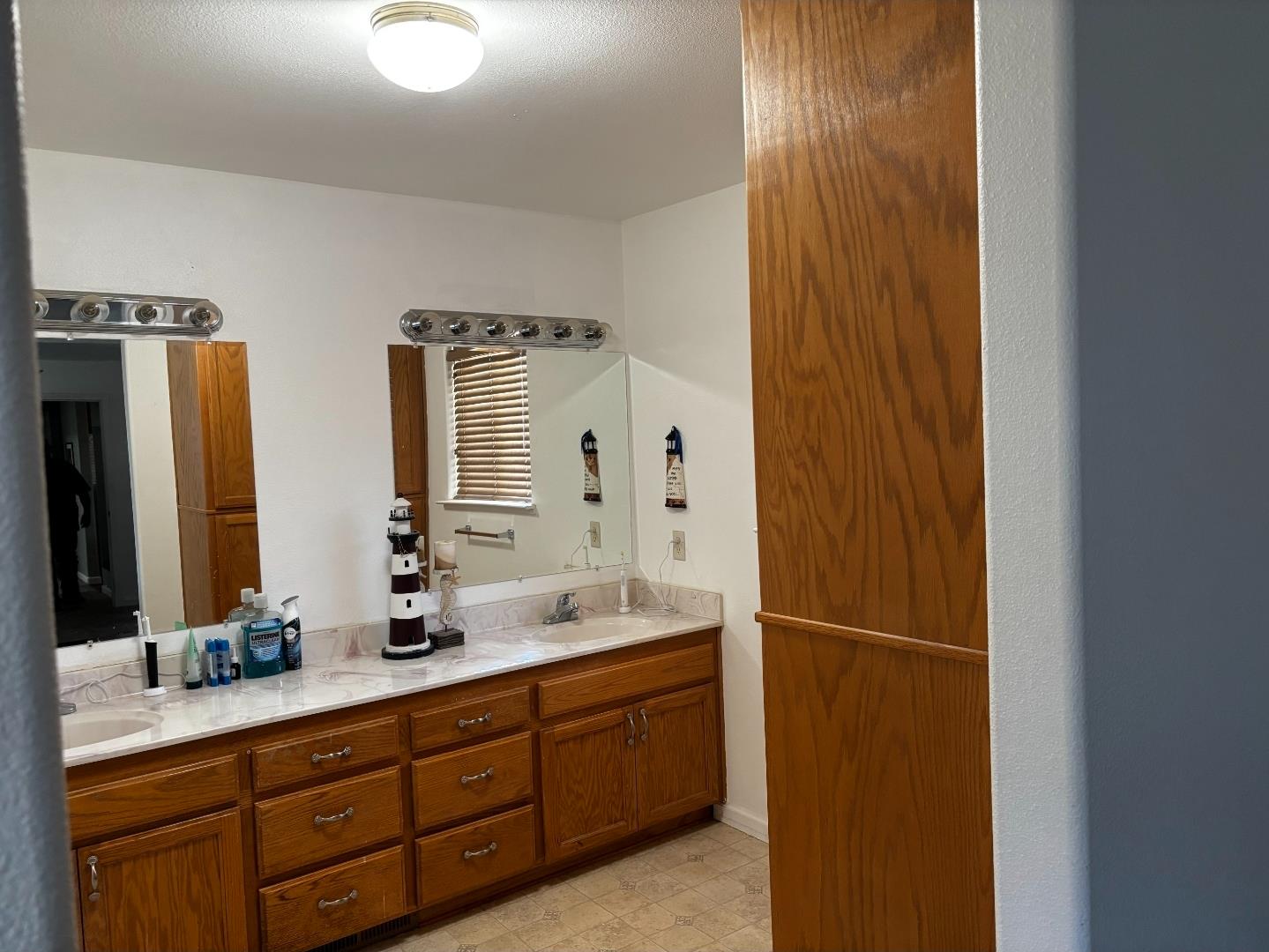 9765 Laredo St, La Grange, CA 95329
