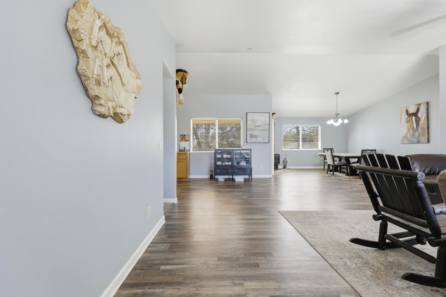 9765 Laredo St, La Grange, CA 95329