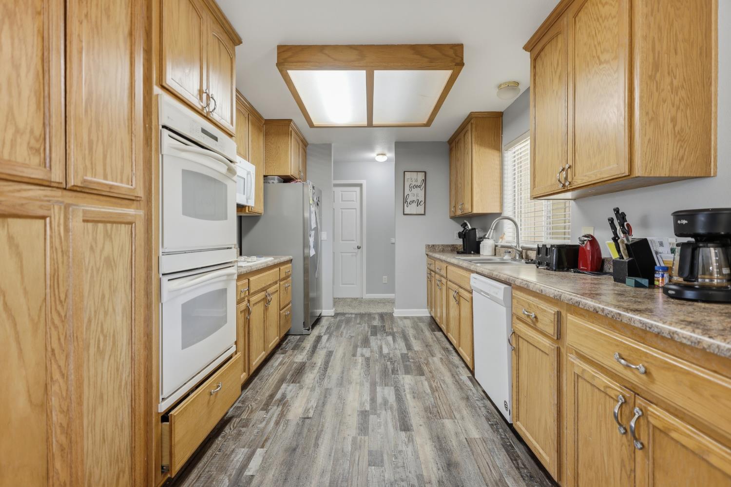 9765 Laredo St, La Grange, CA 95329