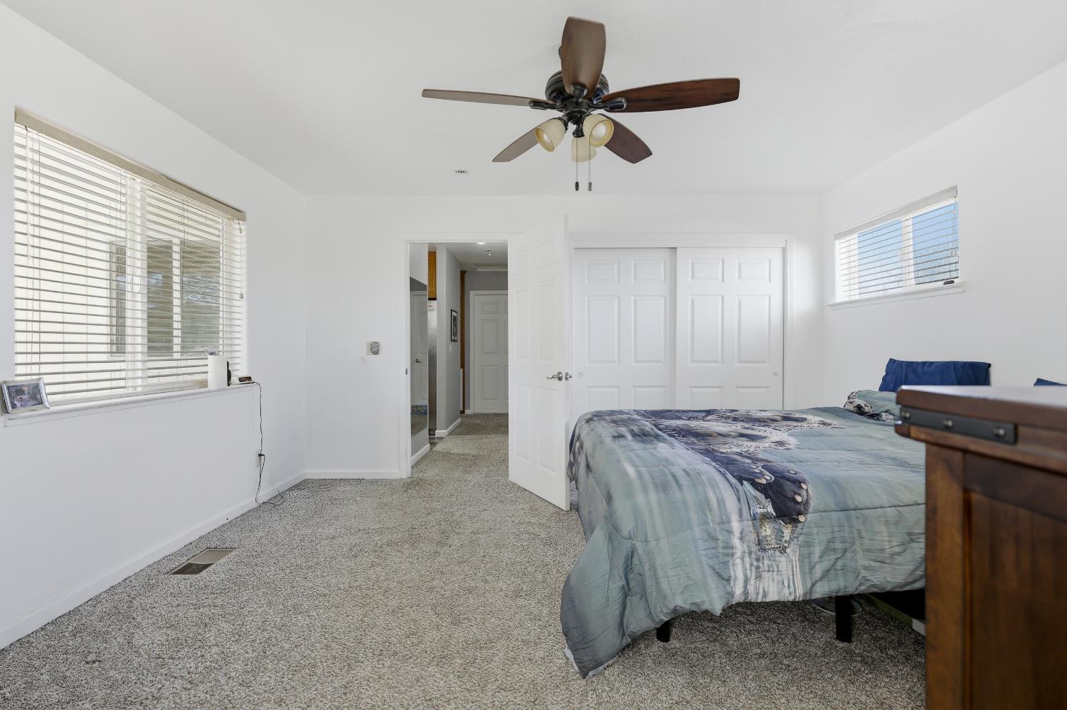9765 Laredo St, La Grange, CA 95329