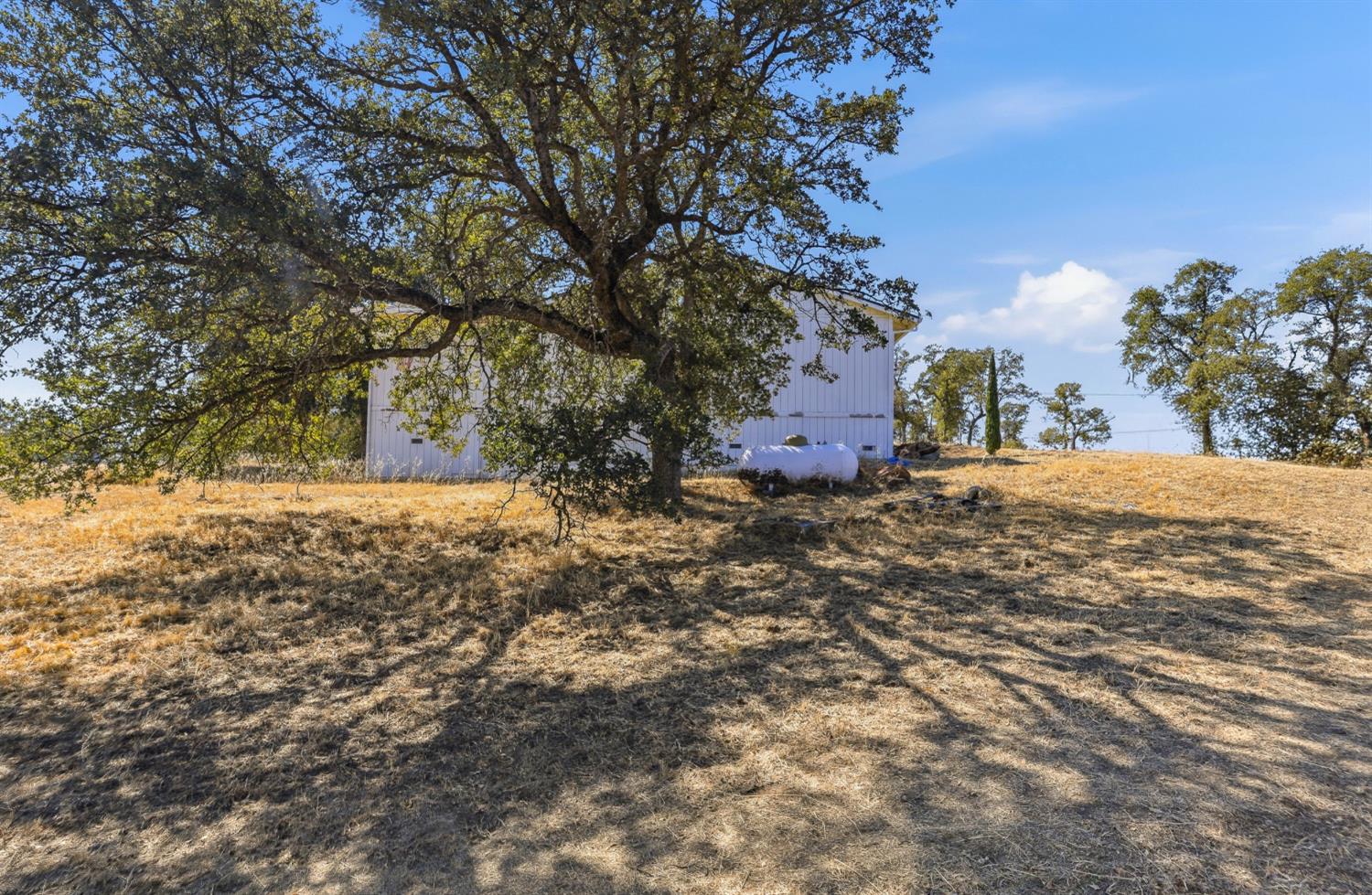 9765 Laredo St, La Grange, CA 95329