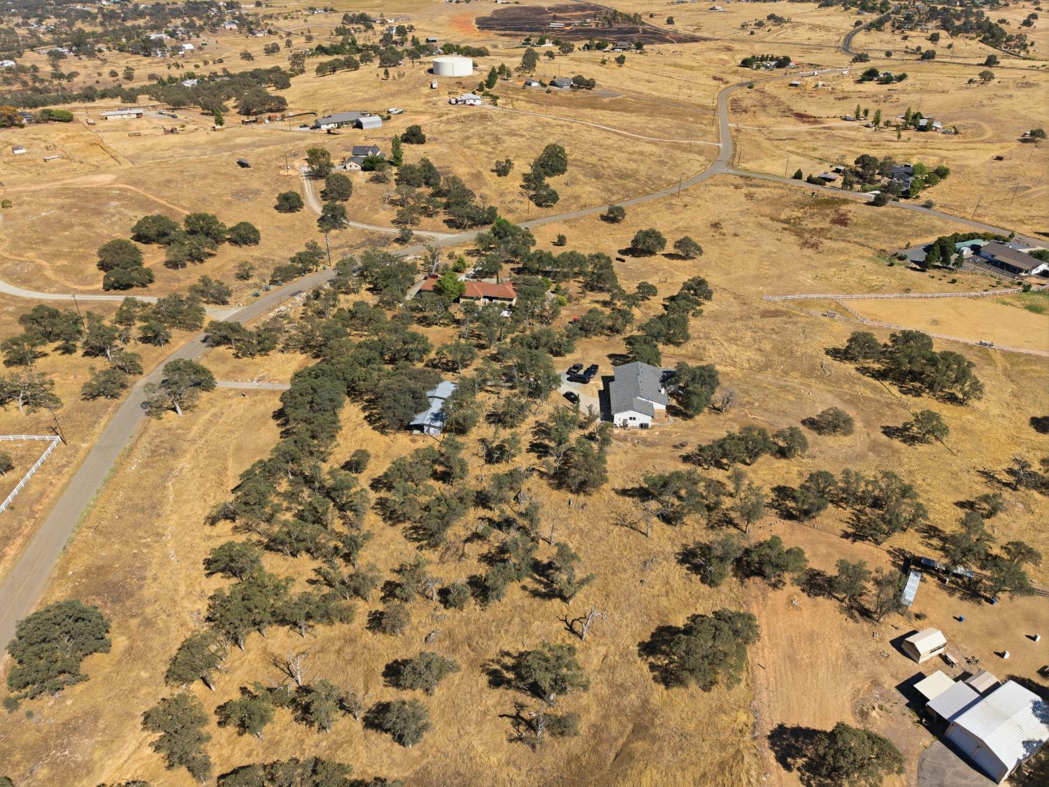 9765 Laredo St, La Grange, CA 95329