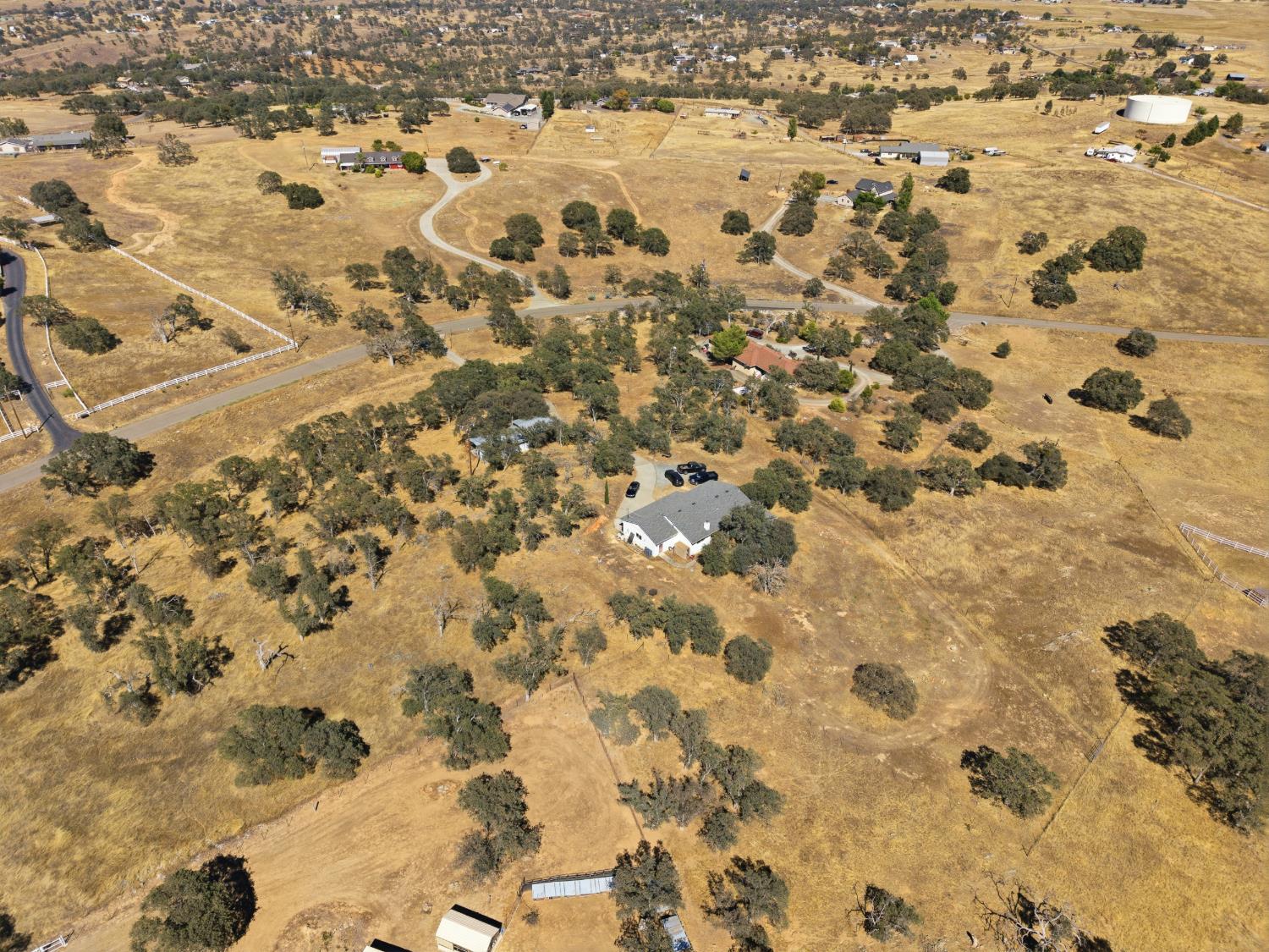 9765 Laredo St, La Grange, CA 95329