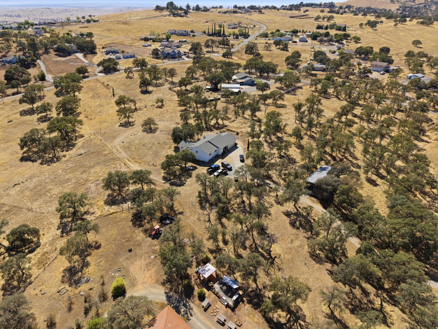 9765 Laredo St, La Grange, CA 95329